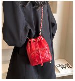 Wholesale Women Fashion Casual Solid Color Rhomboid Chain Bucket Drawstring Crossbody Bag - Image 4