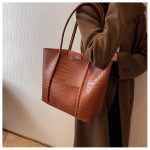 Women Fashion Casual Solid Color Large Capacity Stone Pattern Handbag - Image 6