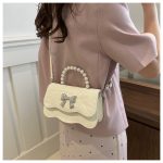 Wholesale Women Fashion Elegant Solid Color Pearl Handheld Bowknot Buckle Crossbody Bag - Image 4