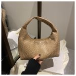 Wholesale Women Retro Simple Solid Color Handbag Bag