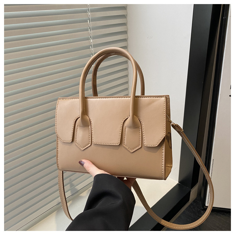 product_3-3 Wholesale Women Fashion Casual Simple Solid Color Handbag - Image 1