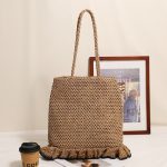 Stylish Crochet Shoulder Bag - Image 8