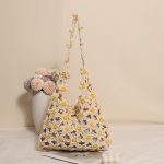 Stylish Spacious Floral Straw Shoulder Bag - Image 4