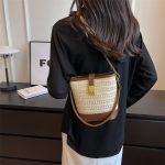 Woven Bucket Bag with Leather Detail – Vintage Summer Handbag for Everyday & Travel - Image 3