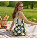 Stylish Spacious Floral Straw Shoulder Bag - Image 9