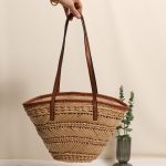 Spacious Woven Shoulder Bag - Image 4