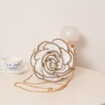 Stylish Gold-Trimmed Camellia Flower Woven Beach Bag - Image 7