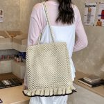 Stylish Crochet Shoulder Bag - Image 2